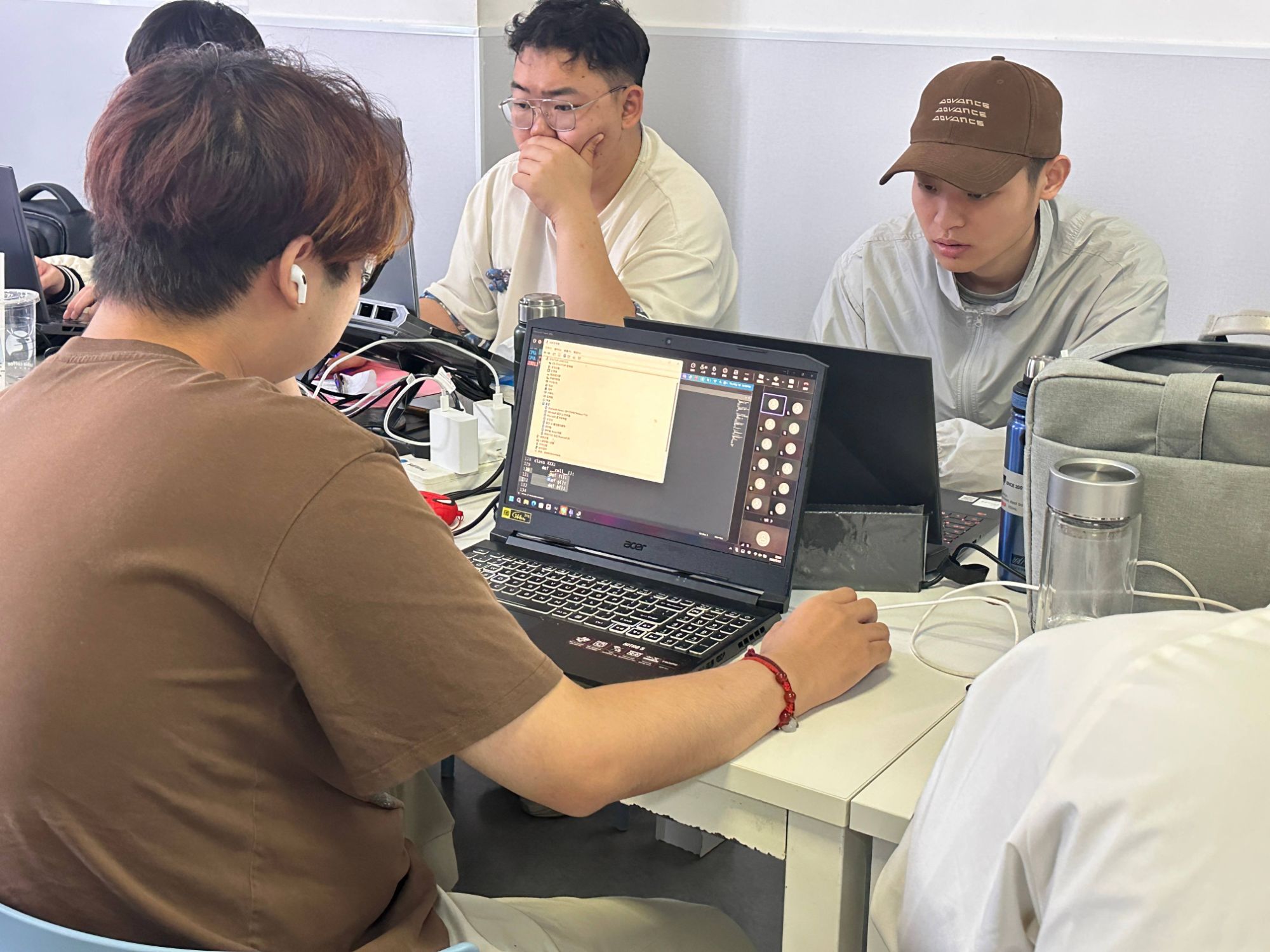 北大青鸟学校哪家比较好？资深对比推荐佳音校区