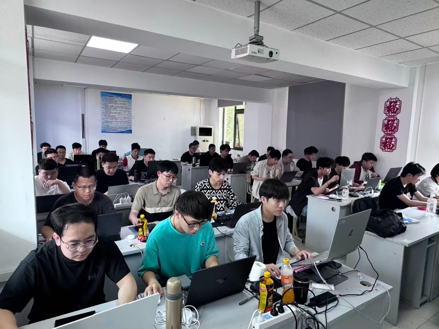 北大青鸟小班课效果怎么样？2026年北京校区对比指南